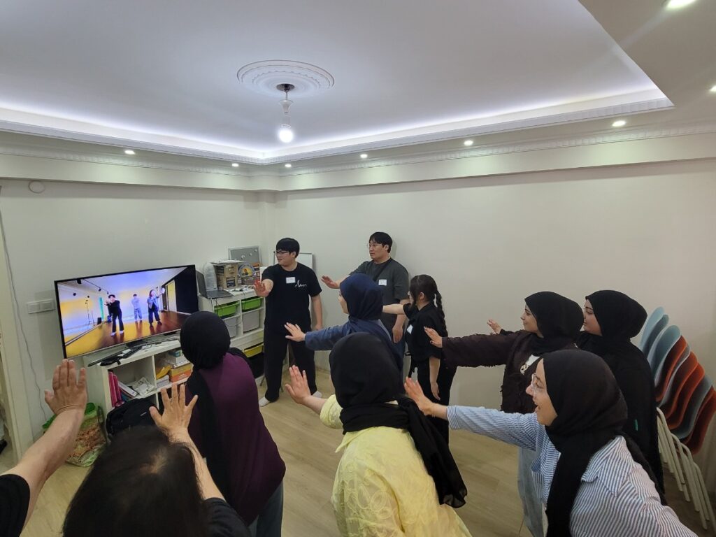 릴스 촬영 · 부녀자 사역